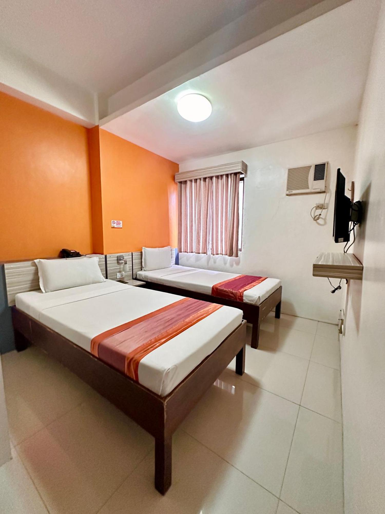 Travelbee Business Inn Себу Экстерьер фото